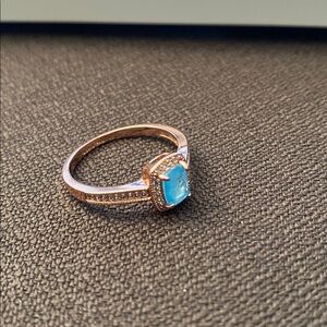 Elegant Blue Stone Women's Ring
